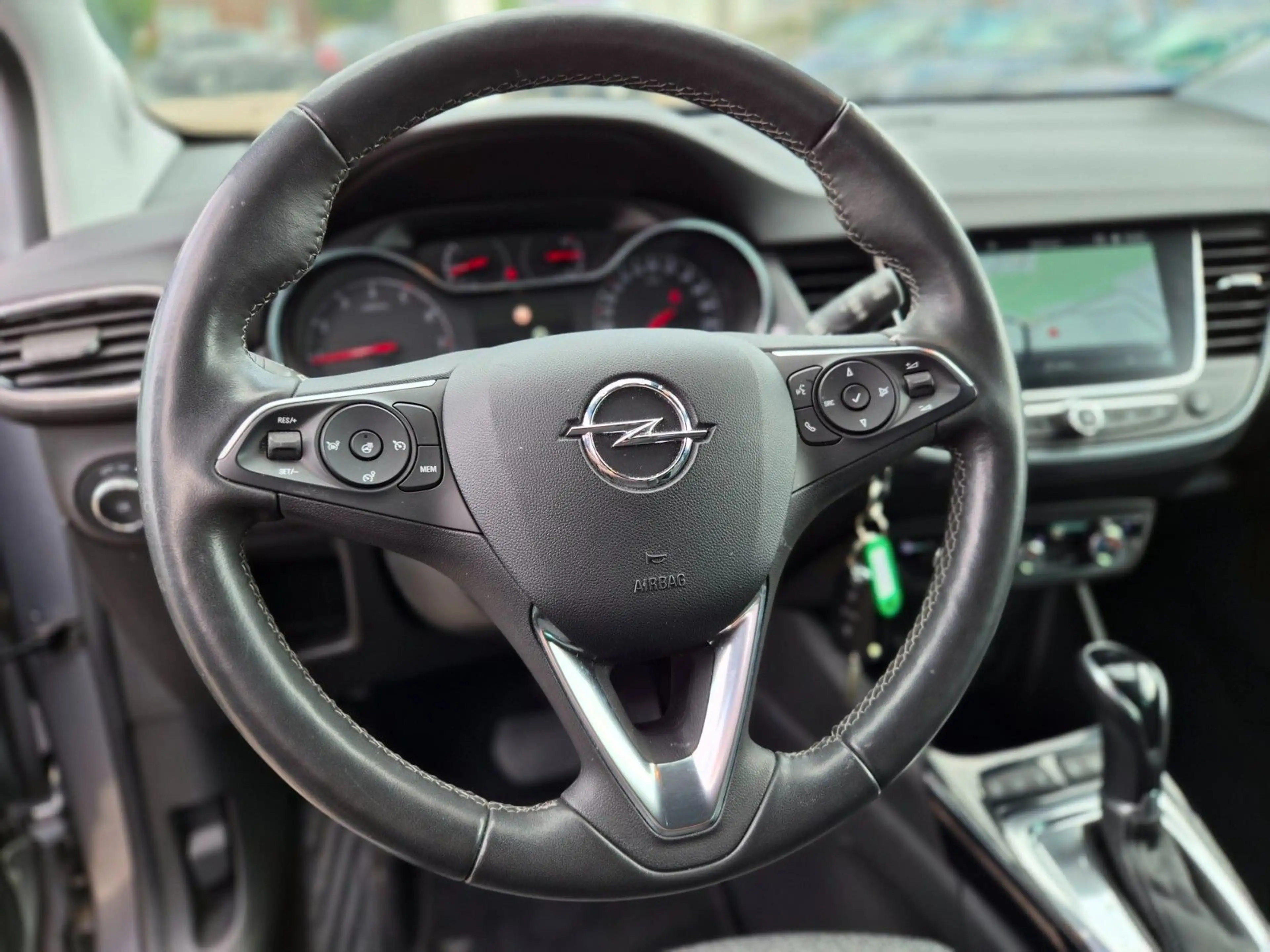 Opel Crossland X Automatik/Navi/Kamera/2.Hand/Garan — photo 17