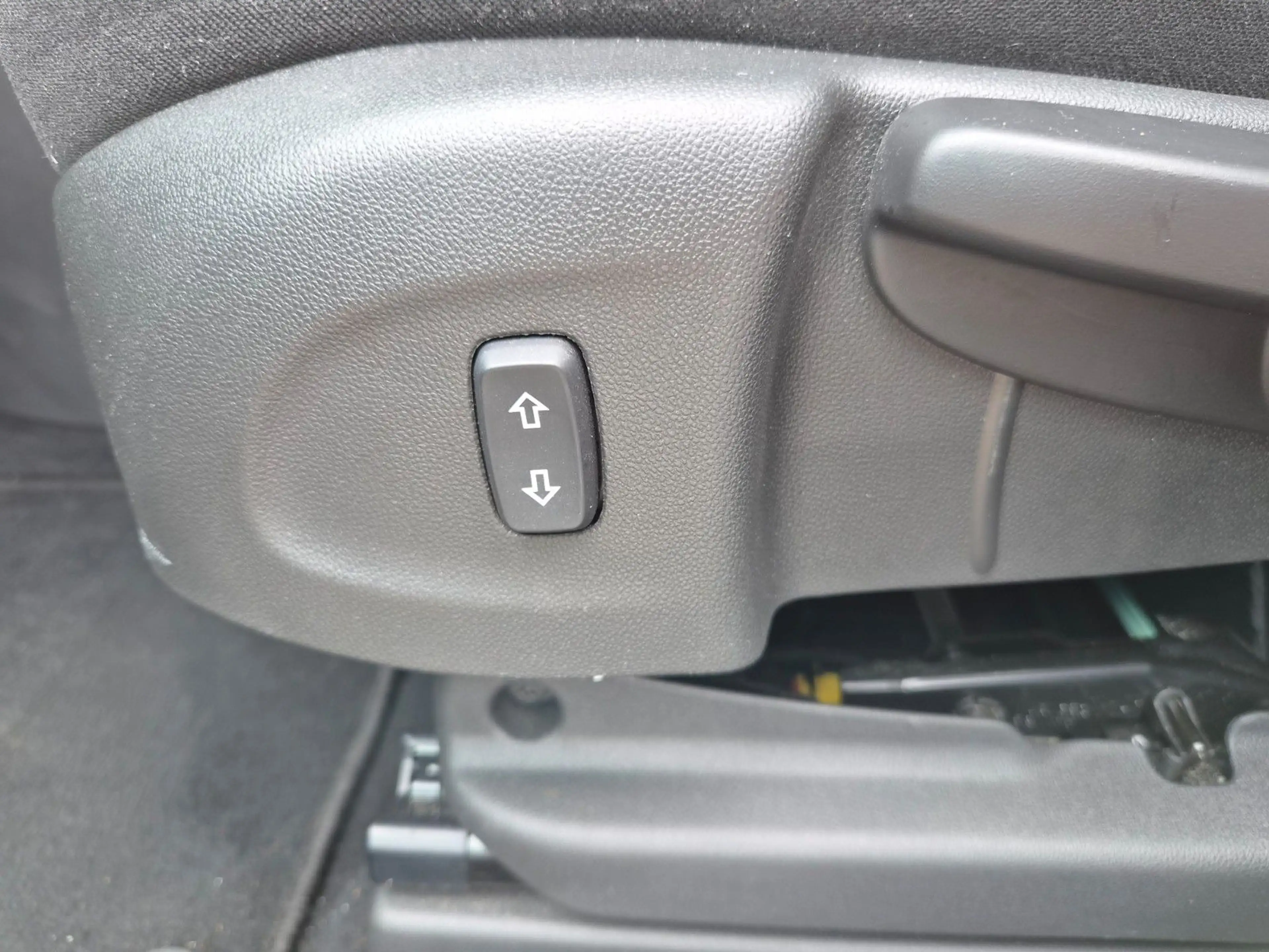 Opel Crossland X Automatik/Navi/Kamera/2.Hand/Garan — photo 33