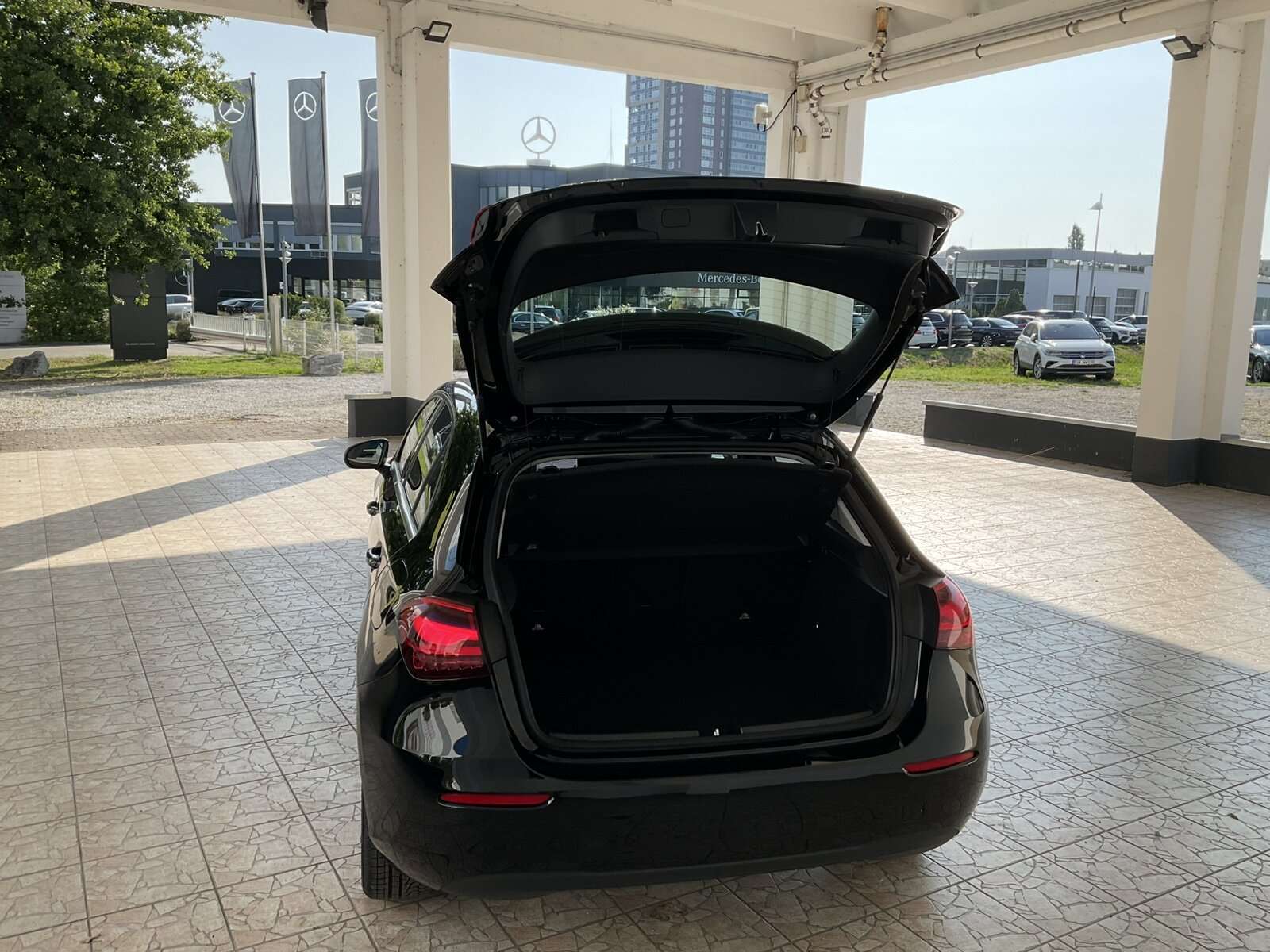 Mercedes-Benz A 220