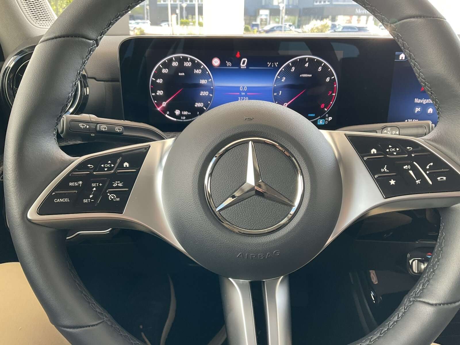 Mercedes-Benz A 220