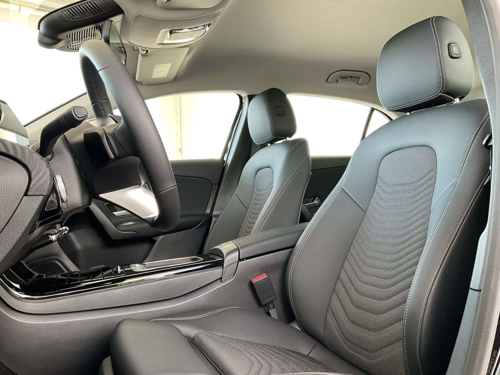 Mercedes-Benz A 220