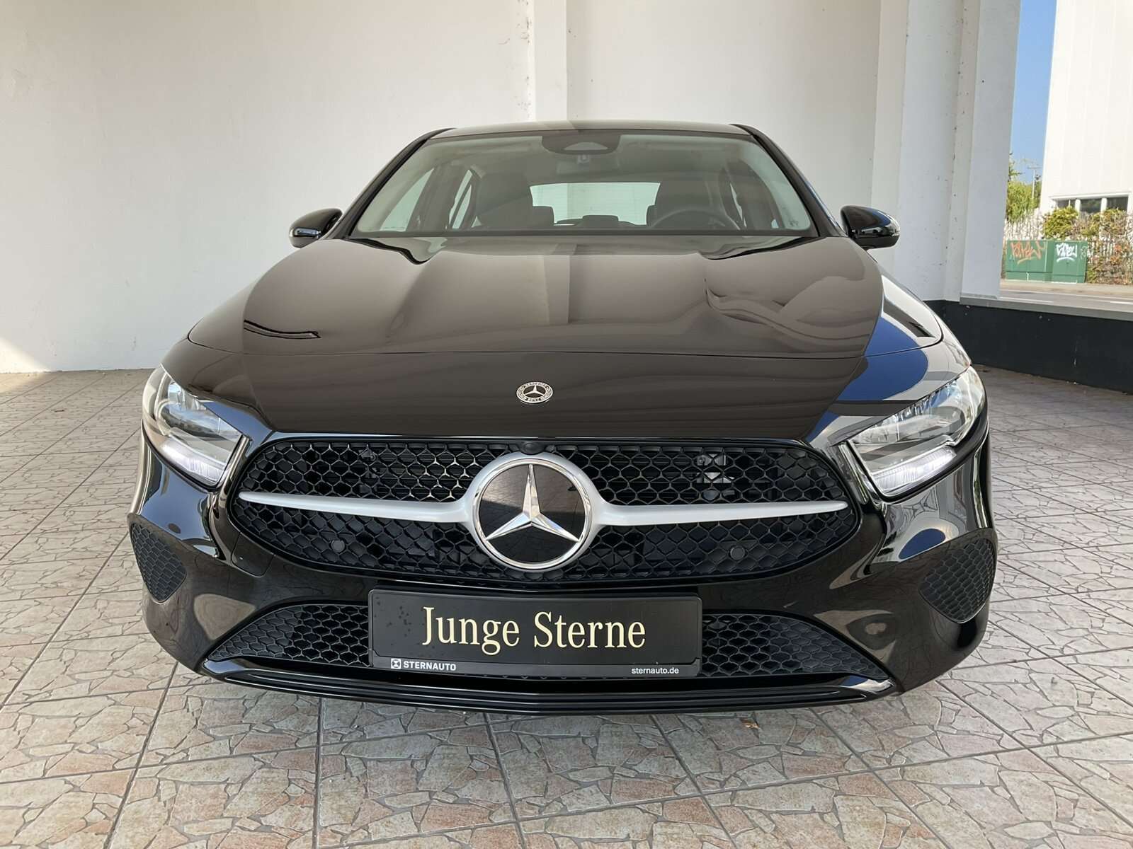 Mercedes-Benz A 220