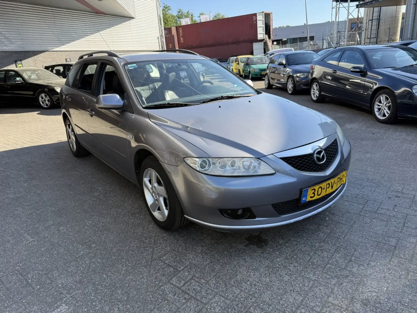 Mazda 6 Sportbreak 2.0i Dynamic Gris - 2