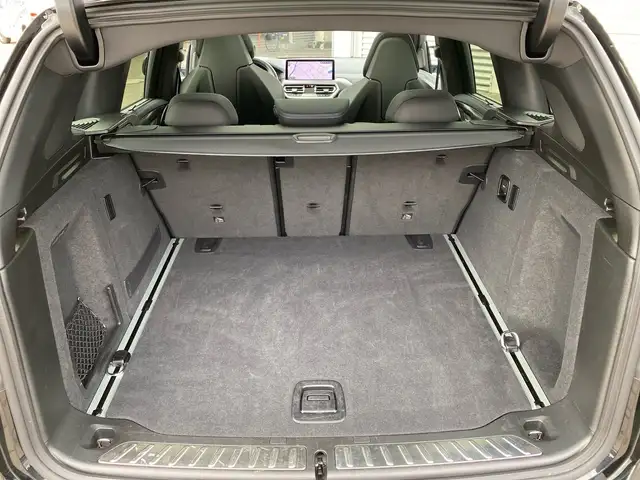 BMW X3 M view 12