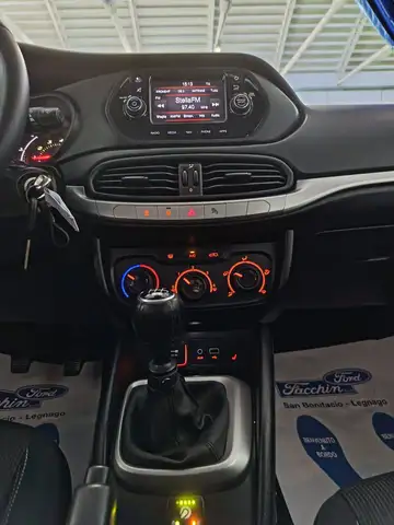 Fiat Tipo view 3