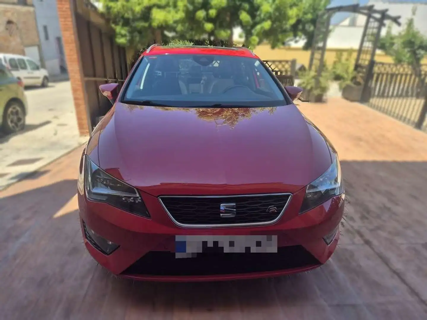 SEAT Leon ST 2.0TDI CR S&S FR Rojo - 1