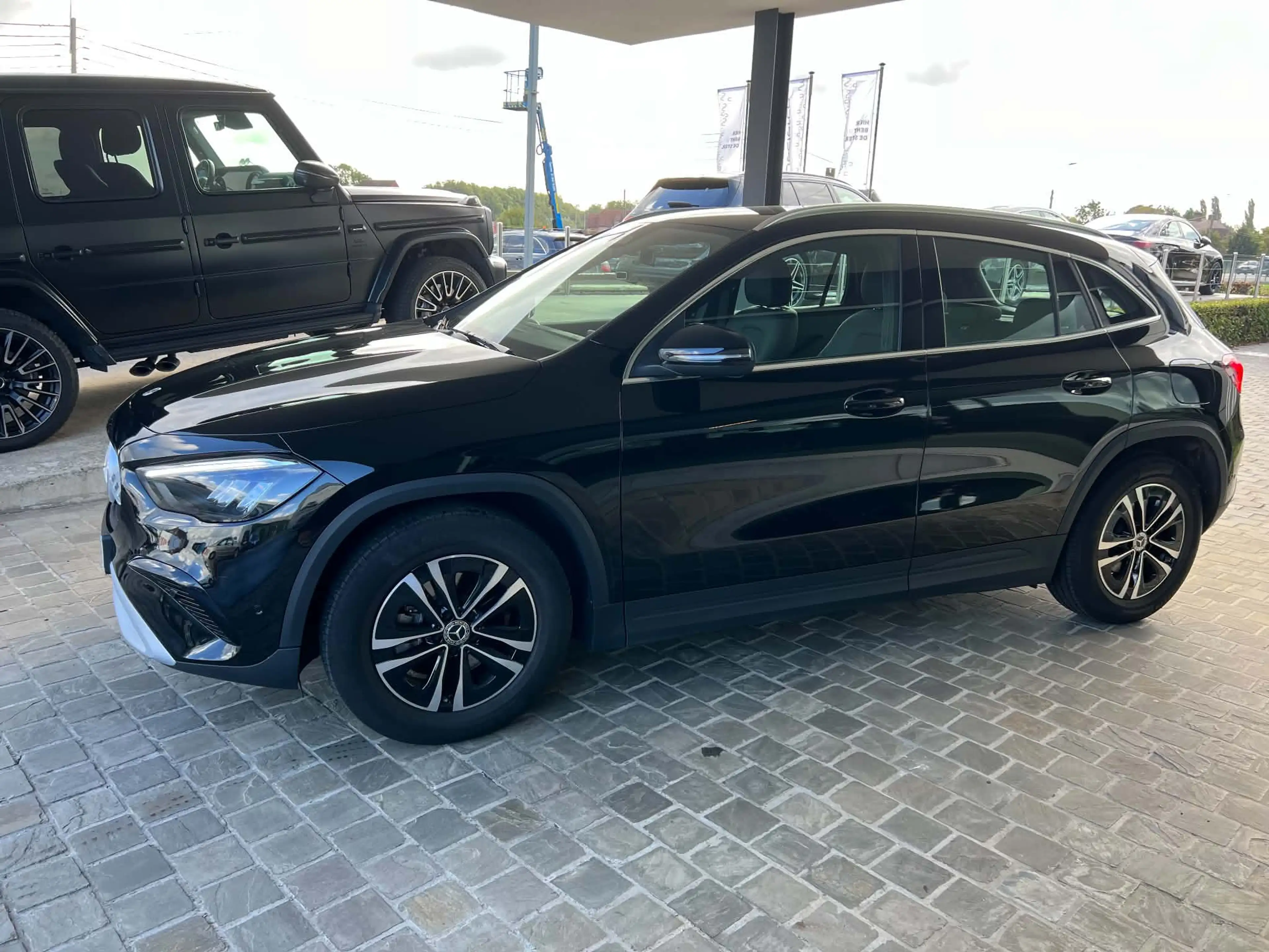 Mercedes-Benz GLA 180 2025 Automaat — photo 2