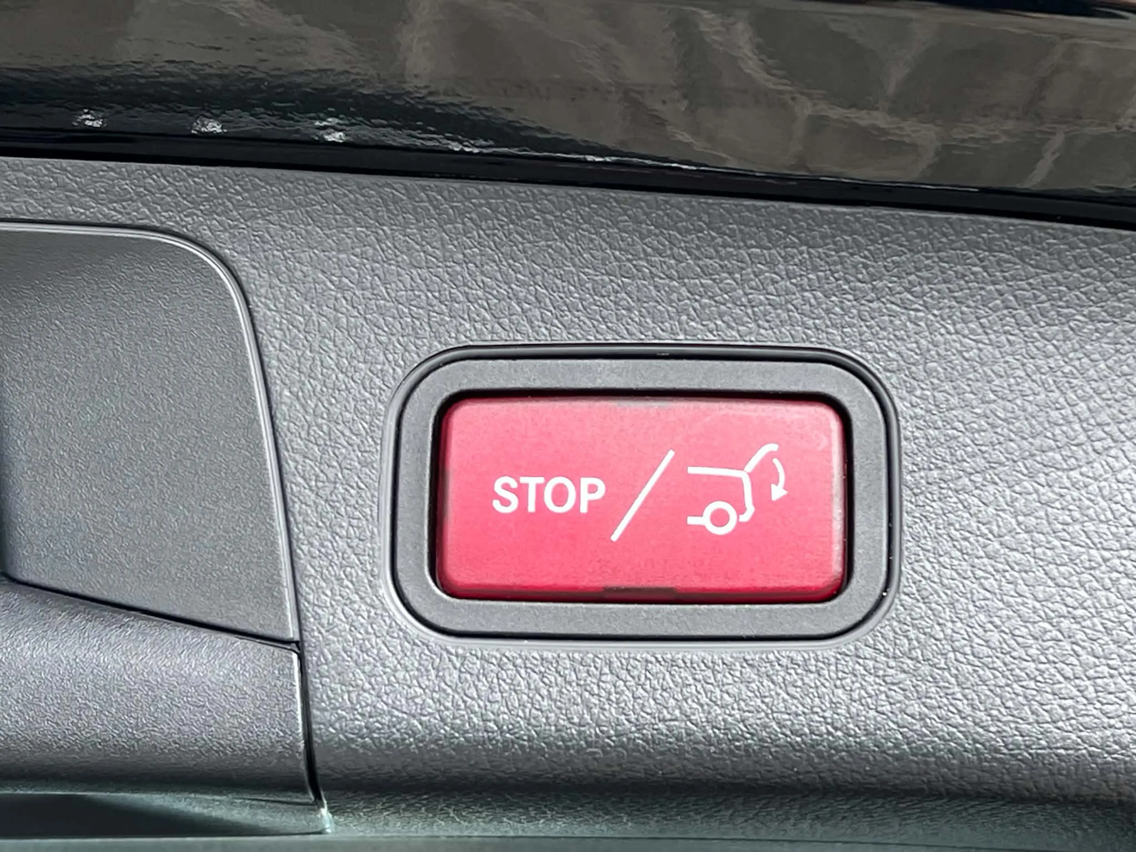 Mercedes-Benz GLA 180 2025 Automaat — photo 12