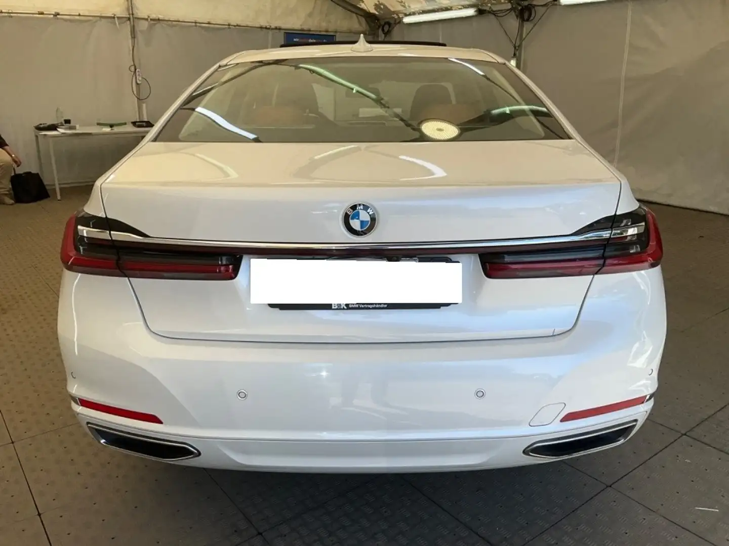 BMW 740 7er Diesel 740d xDrive bijela - 2