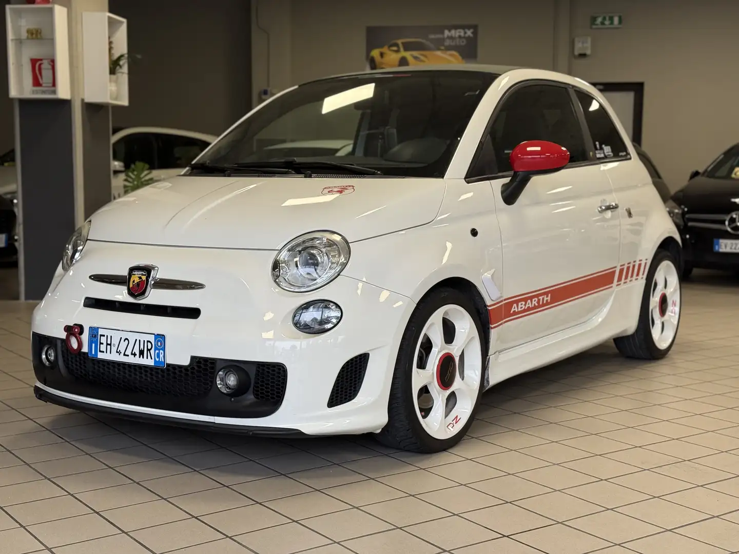 Abarth 500C 1.4 16v t. t-jet bicol. 140cv MTA - 1