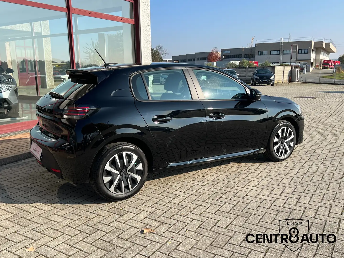 Peugeot 208 1.2 puretech Style s&s 75cv Noir - 2