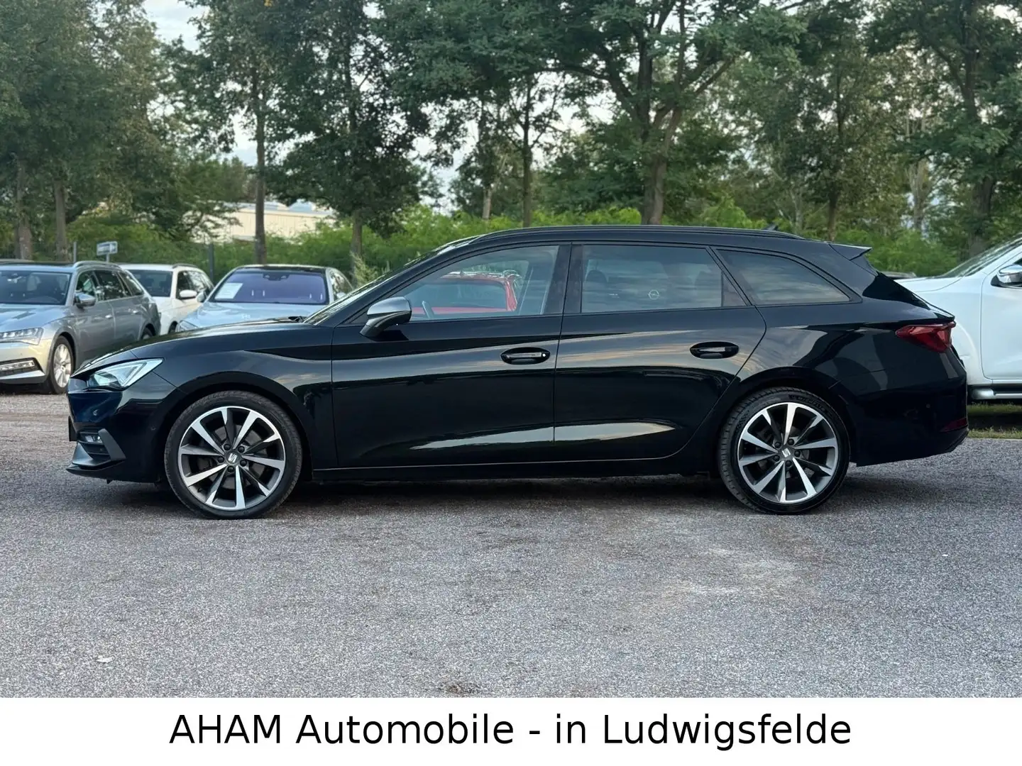 SEAT Leon Sportstourer FR|STANDHZ|ACC|AHK|VIRTUAL|KAM Schwarz - 2
