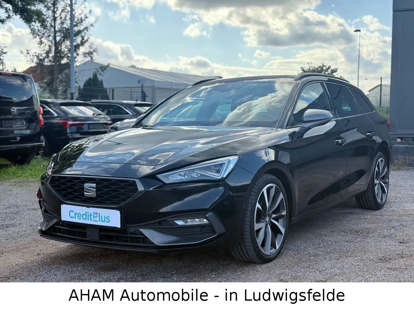 SEAT Leon Sportstourer FR|STANDHZ|ACC|AHK|VIRTUAL|KAM Schwarz - 1