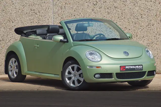 Volkswagen New Beetle Cabrio 2.0i Elegance Tiptronic - First Owner - Full History - Collector's Grade