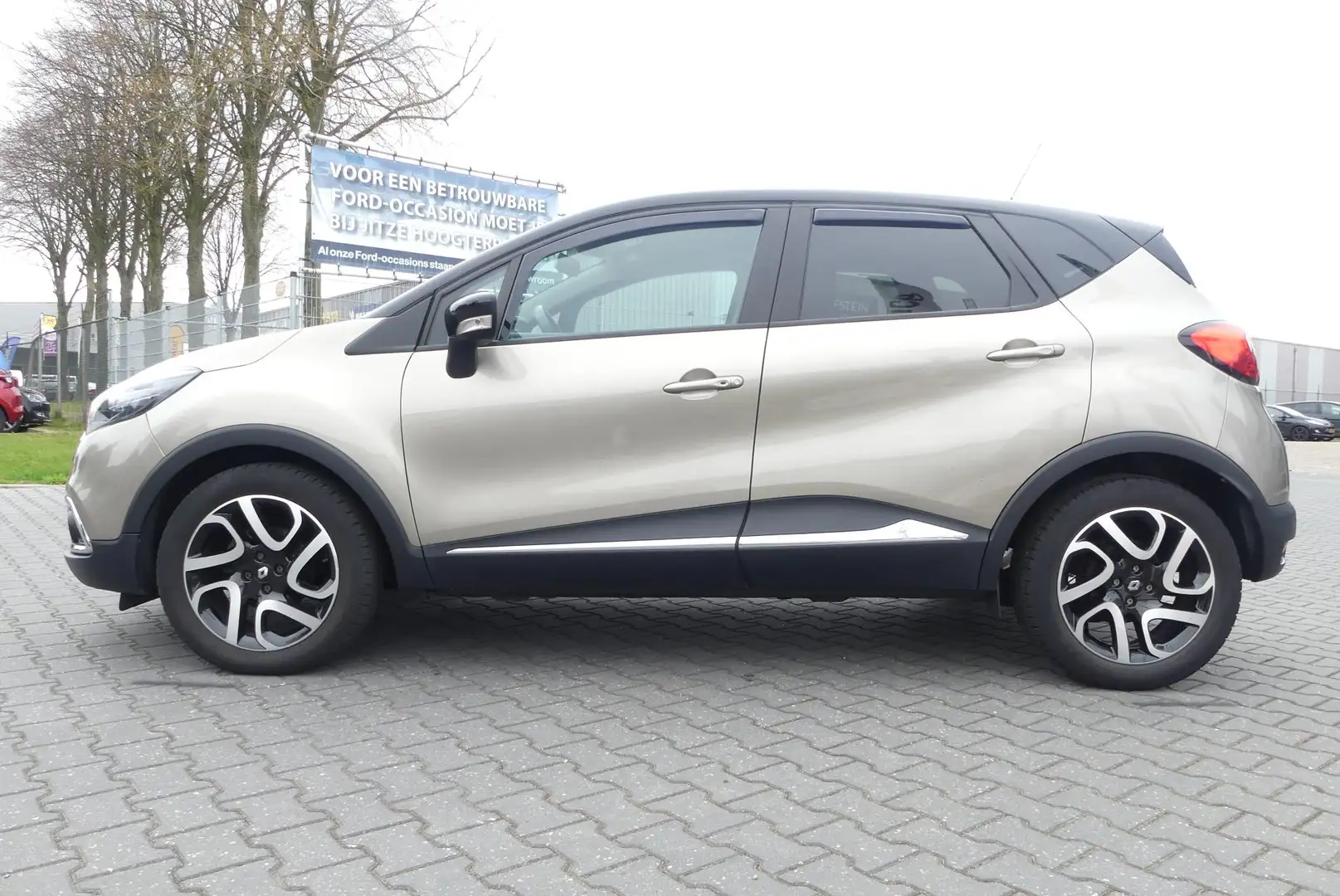 Renault Captur 0.9 TCe Authentique AIRCO, CRUISE, ELEKT. RAMEN, L Bruin - 2
