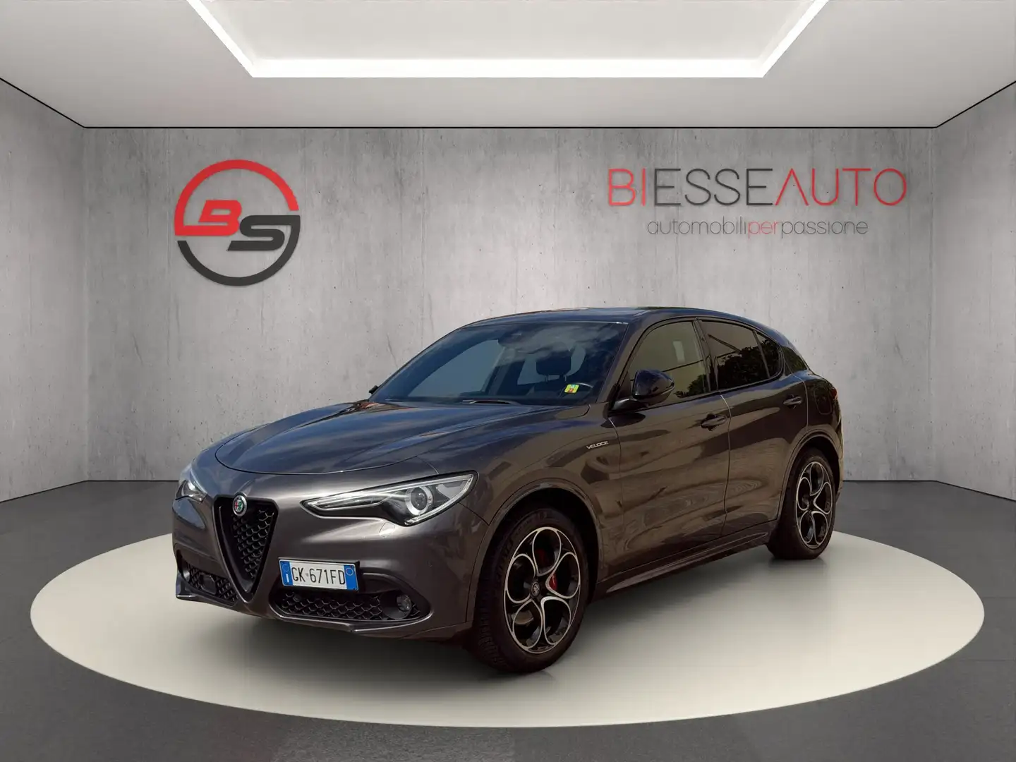 Alfa Romeo Stelvio 2.2 t Veloce Q4 210cv auto Gris - 1