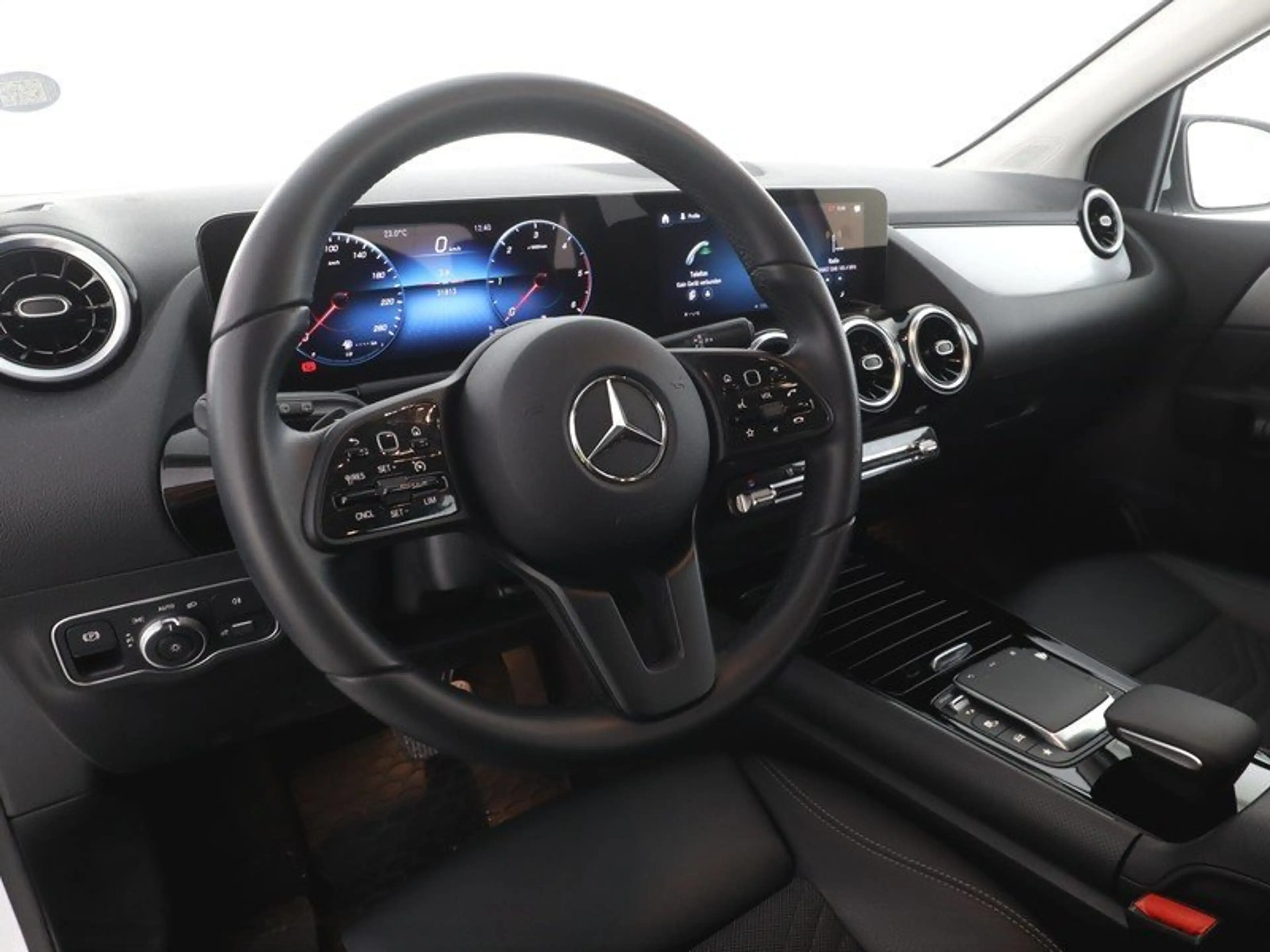 Mercedes-Benz B 220 B220d Style LED HighEndMBUX Kamera SHZ SpiegelPk — photo 8