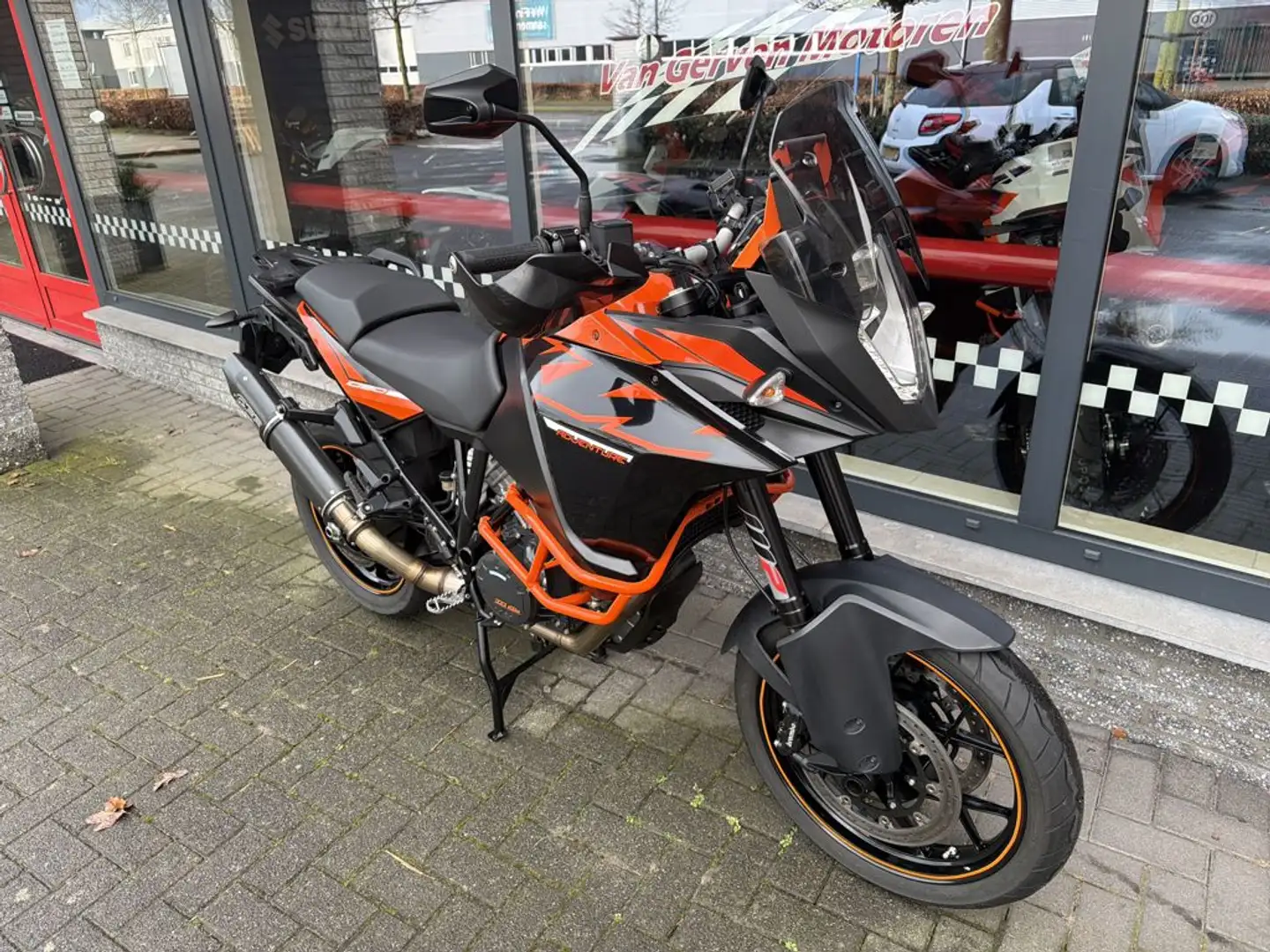 KTM 1090 Adventure - 2