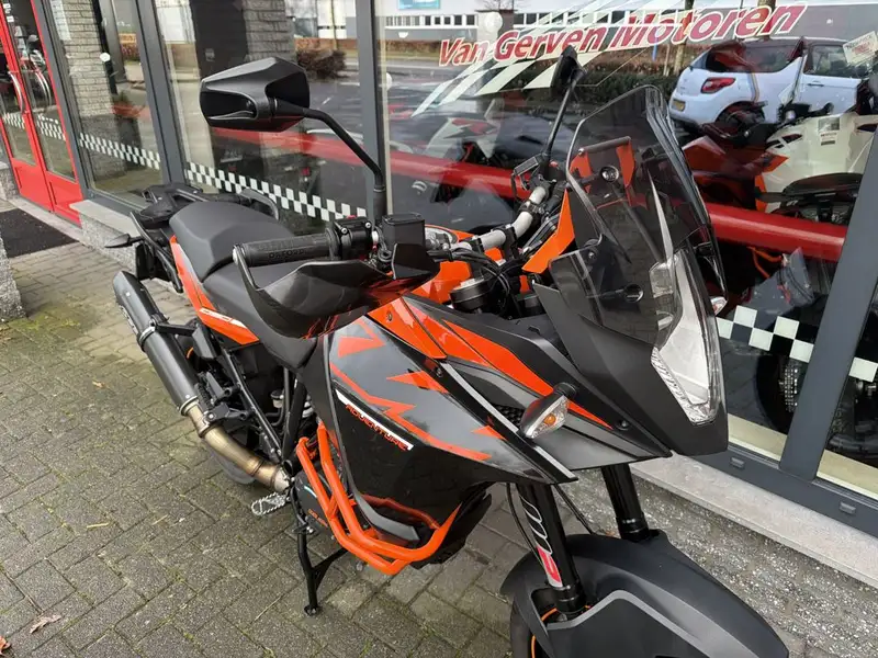 KTM 1090 Adventure - foto 7
