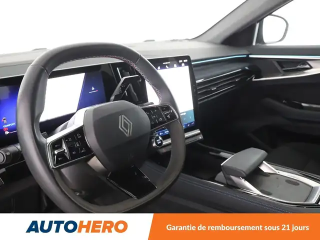 Renault Austral view 11