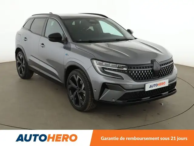 Renault Austral view 8