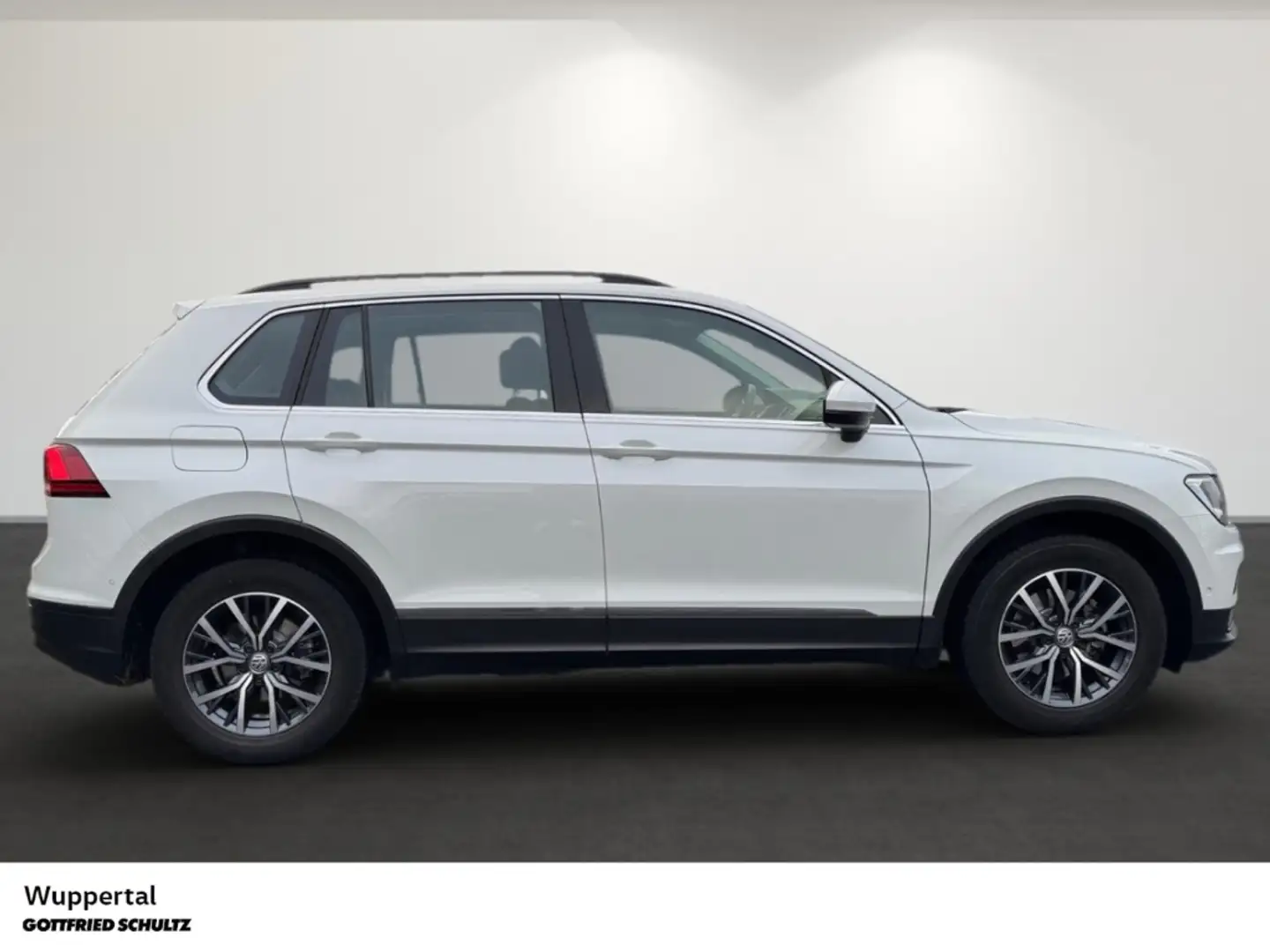Volkswagen Tiguan 1.5 TSI NAVI PANO AHK ACC KAM SHZ PDC LM Weiß - 2