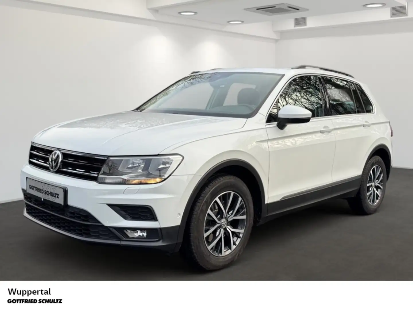 Volkswagen Tiguan 1.5 TSI NAVI PANO AHK ACC KAM SHZ PDC LM Weiß - 1