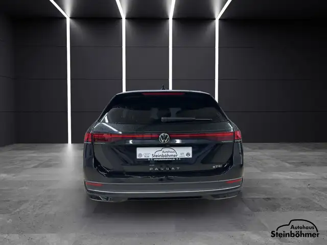 Volkswagen Passat view 5