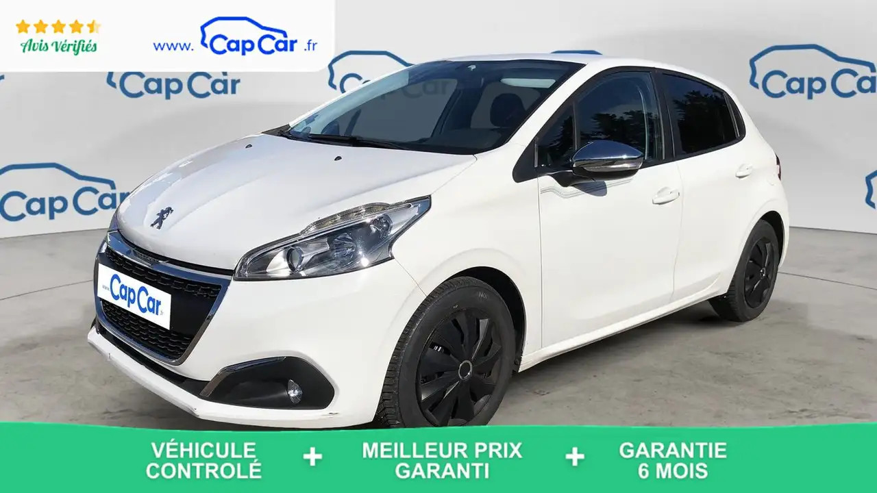 Peugeot 208 208