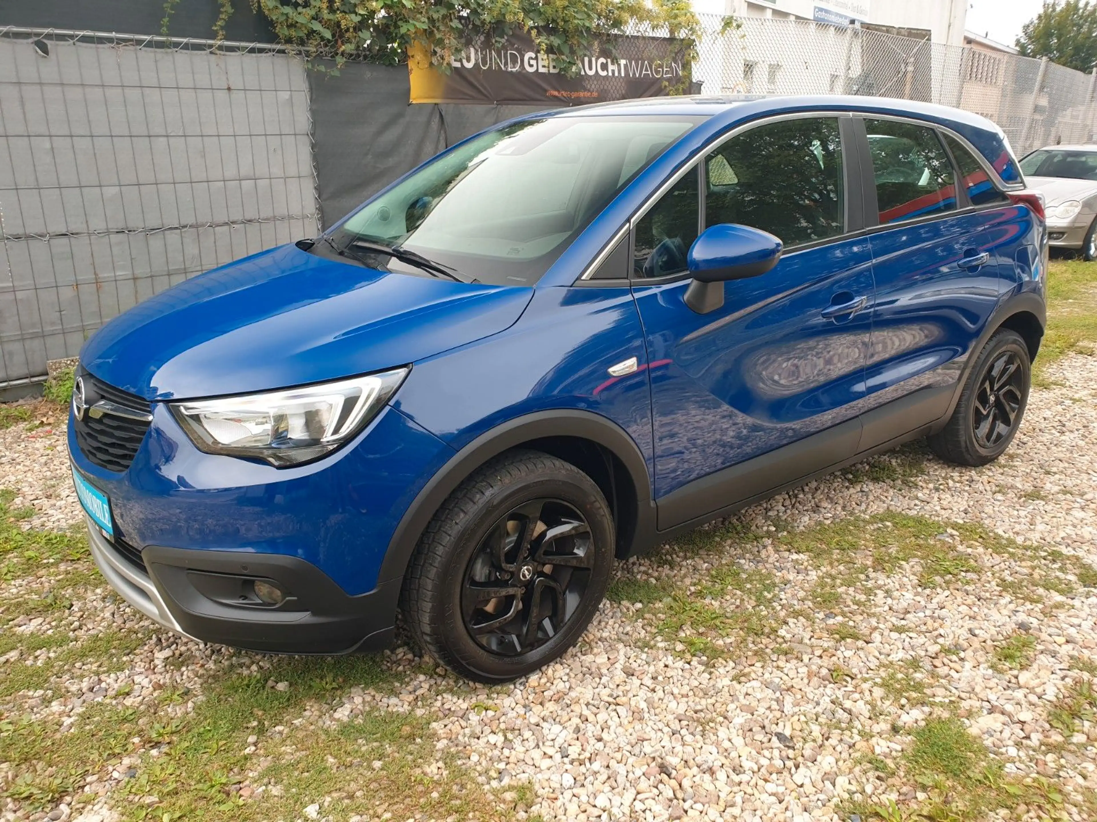 Opel Crossland X Automatik 2-Hand TÜV-Neu — photo 5