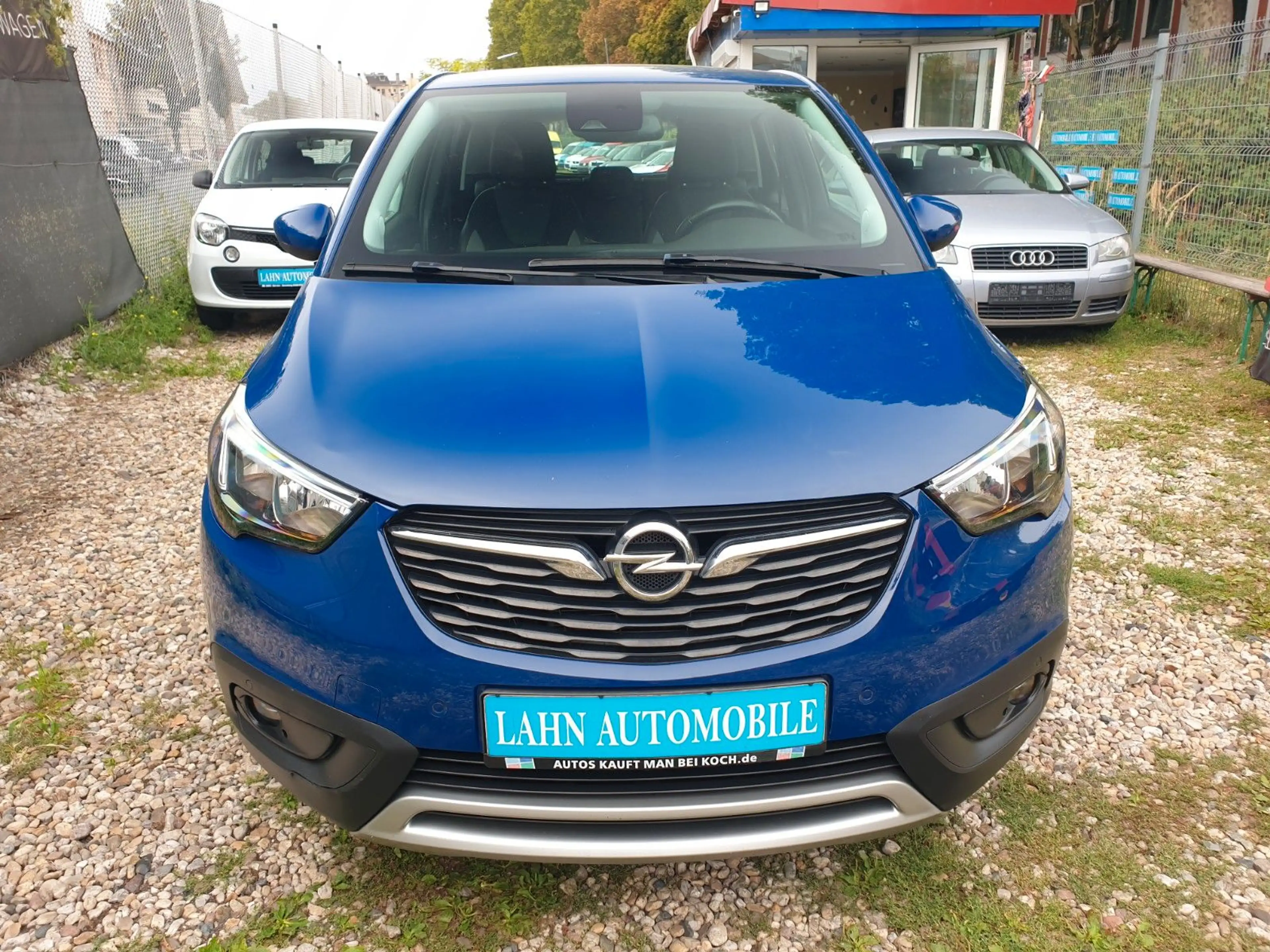 Opel Crossland X Automatik 2-Hand TÜV-Neu — photo 3