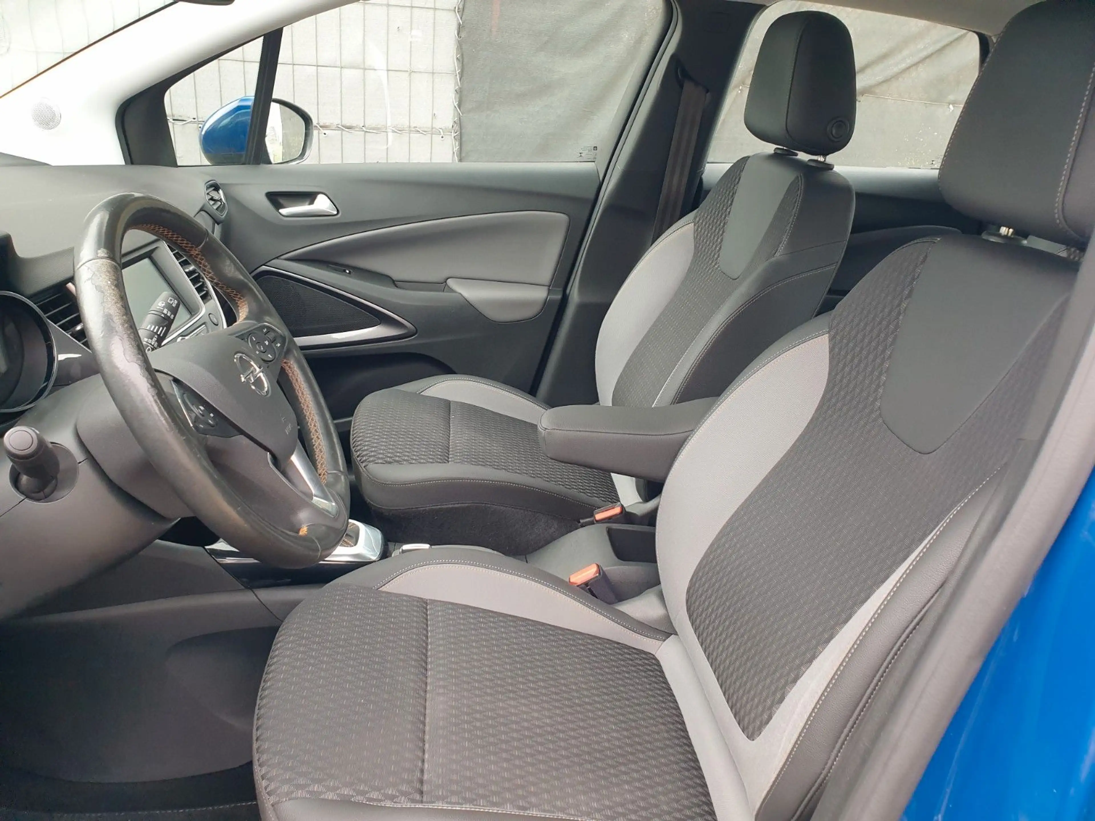 Opel Crossland X Automatik 2-Hand TÜV-Neu — photo 12