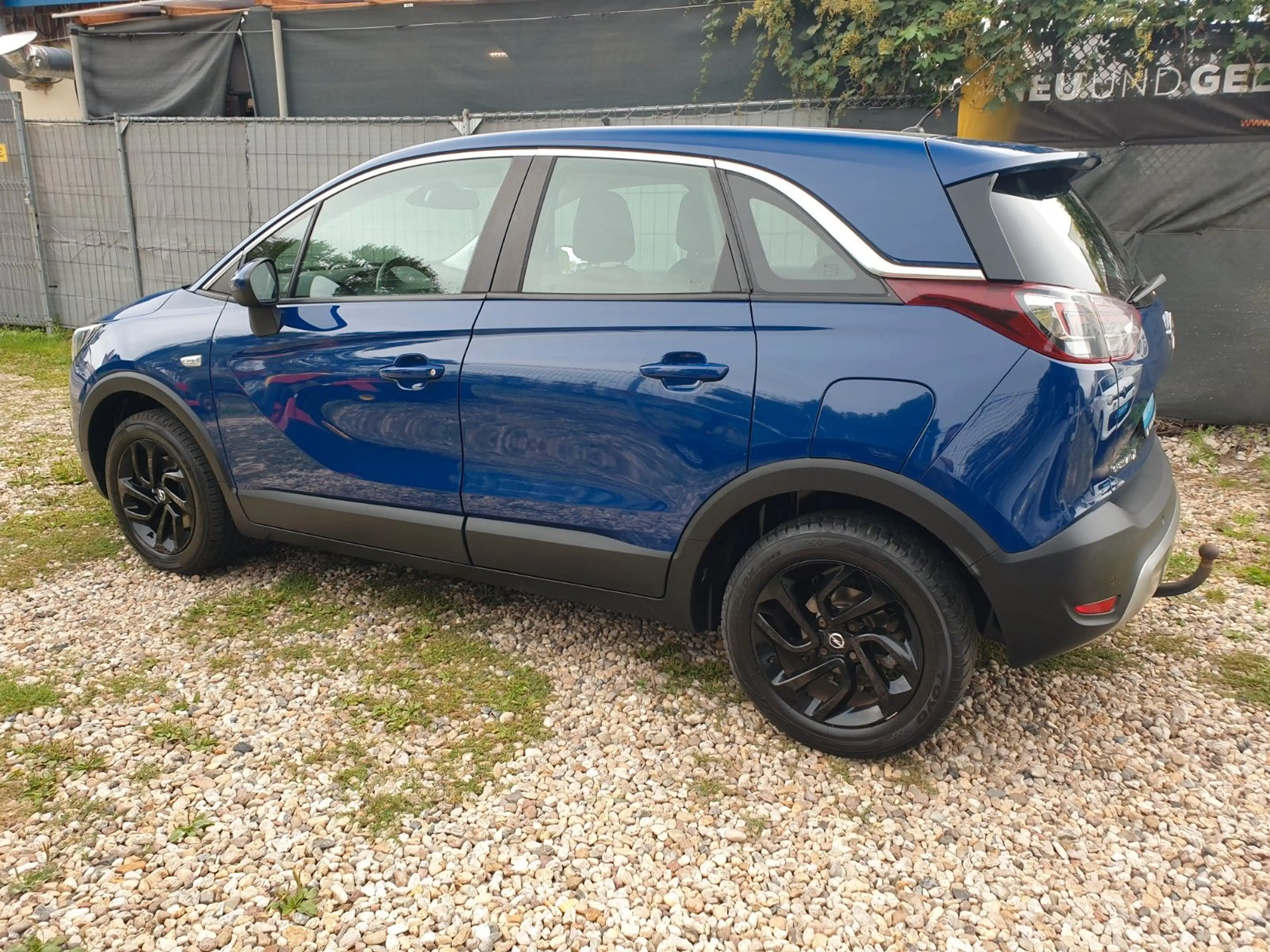 Opel Crossland X Automatik 2-Hand TÜV-Neu — photo 7