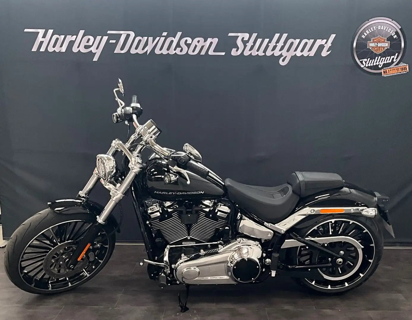 Harley-Davidson Softail Breakout FXSB Schwarz - 2