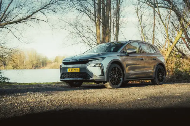 Skoda Elroq 60 Business Edition - Tour - Black Edition Black p