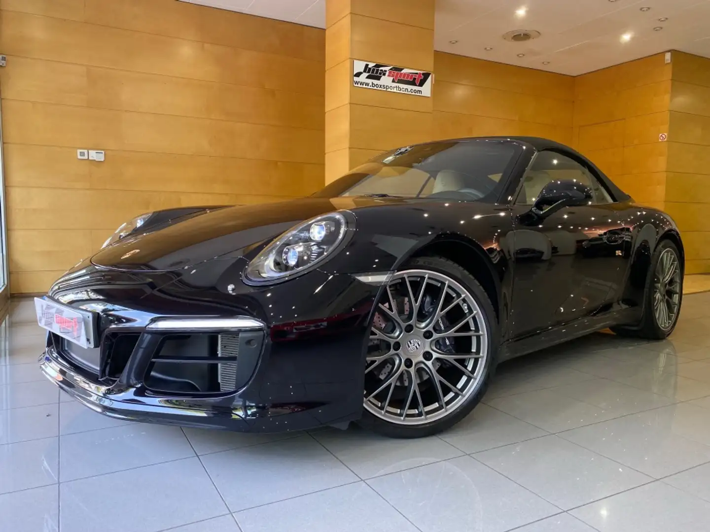 Porsche 991 Carrera Cabriolet PDK Zwart - 2