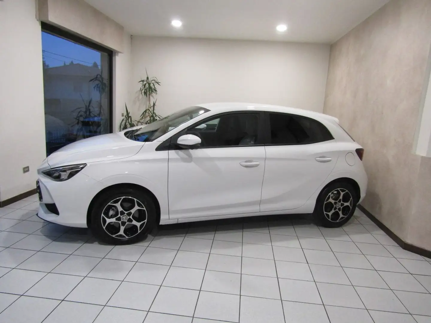 MG MG3 MG3 1.5 hybrid+ Luxury auto 7 anni garanzia Blanc - 2