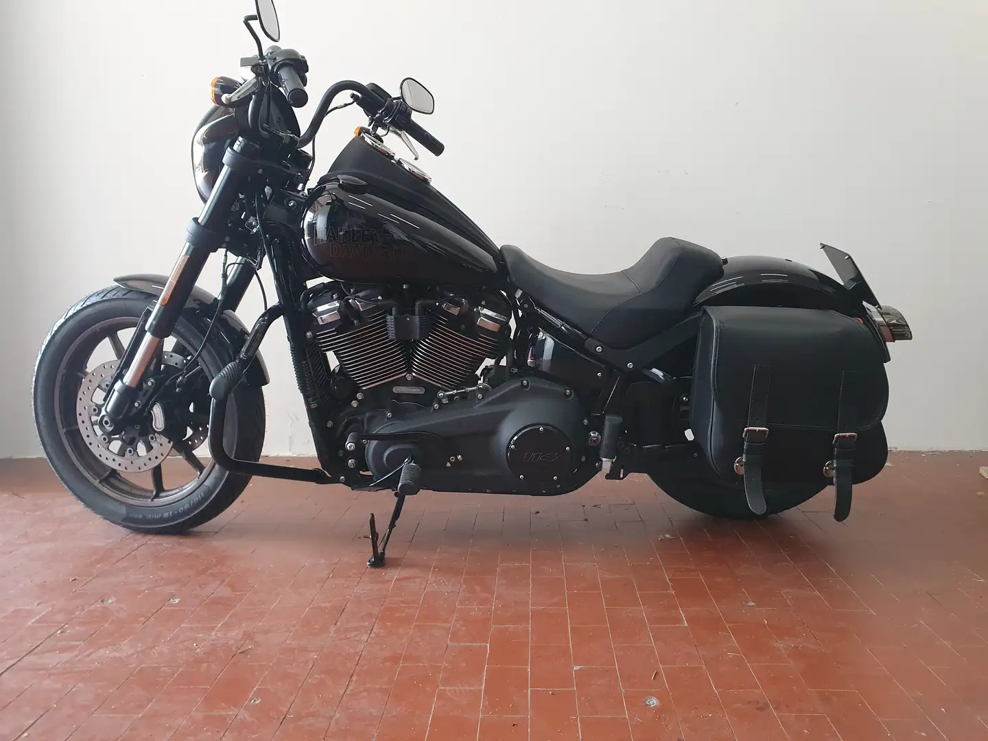 Harley-Davidson Lowrider S Nero - 1