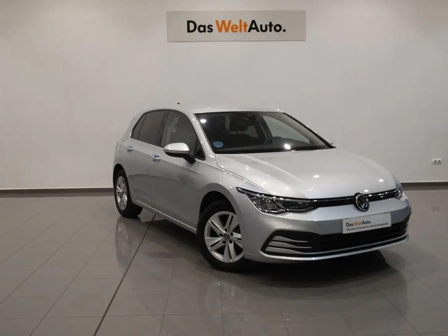 Volkswagen Golf 1.0 eTSI Life DSG 81kW - 1