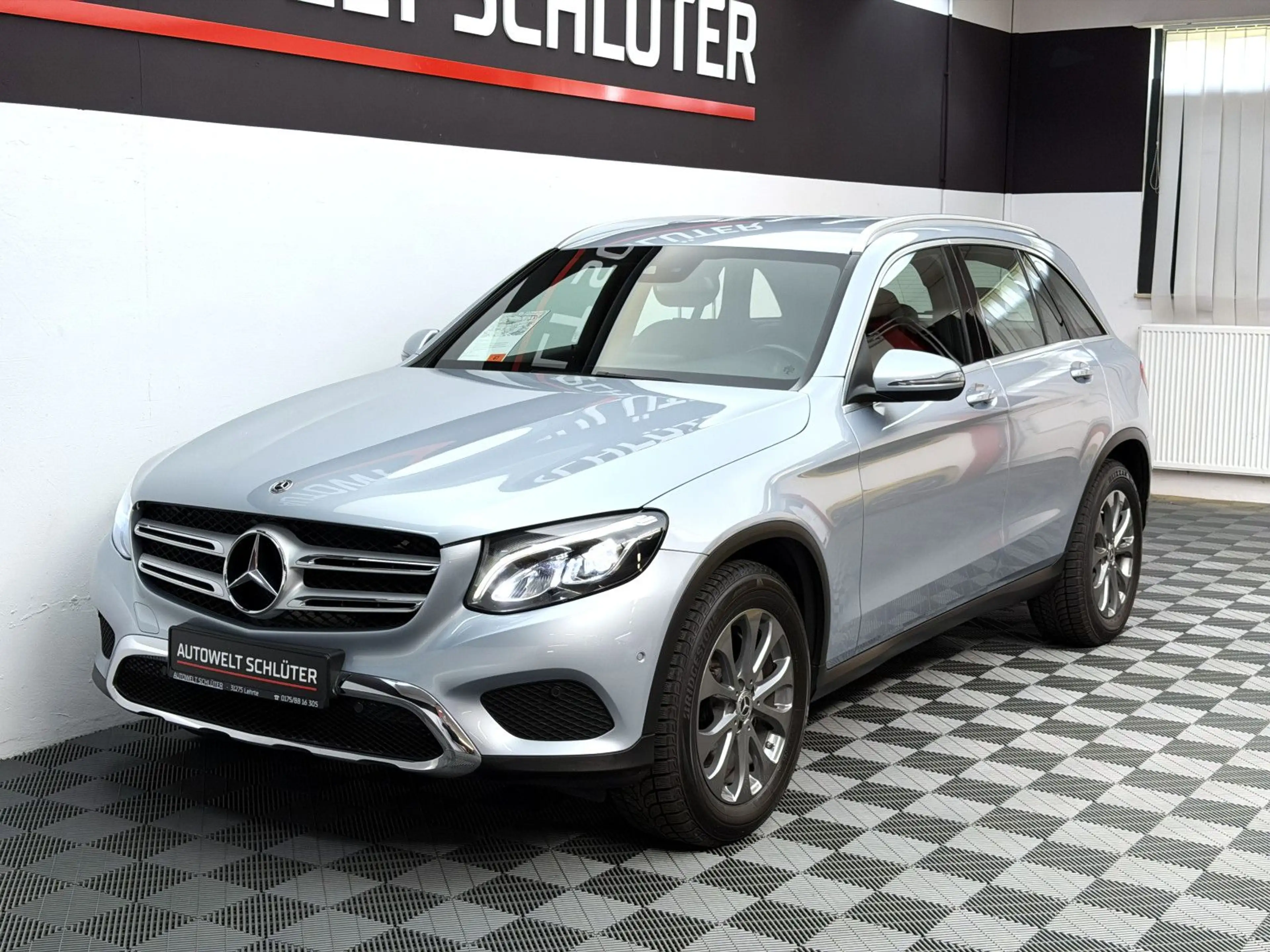 Mercedes-Benz GLC 250 4Matic *LED*SHZ*Navi*RFK*