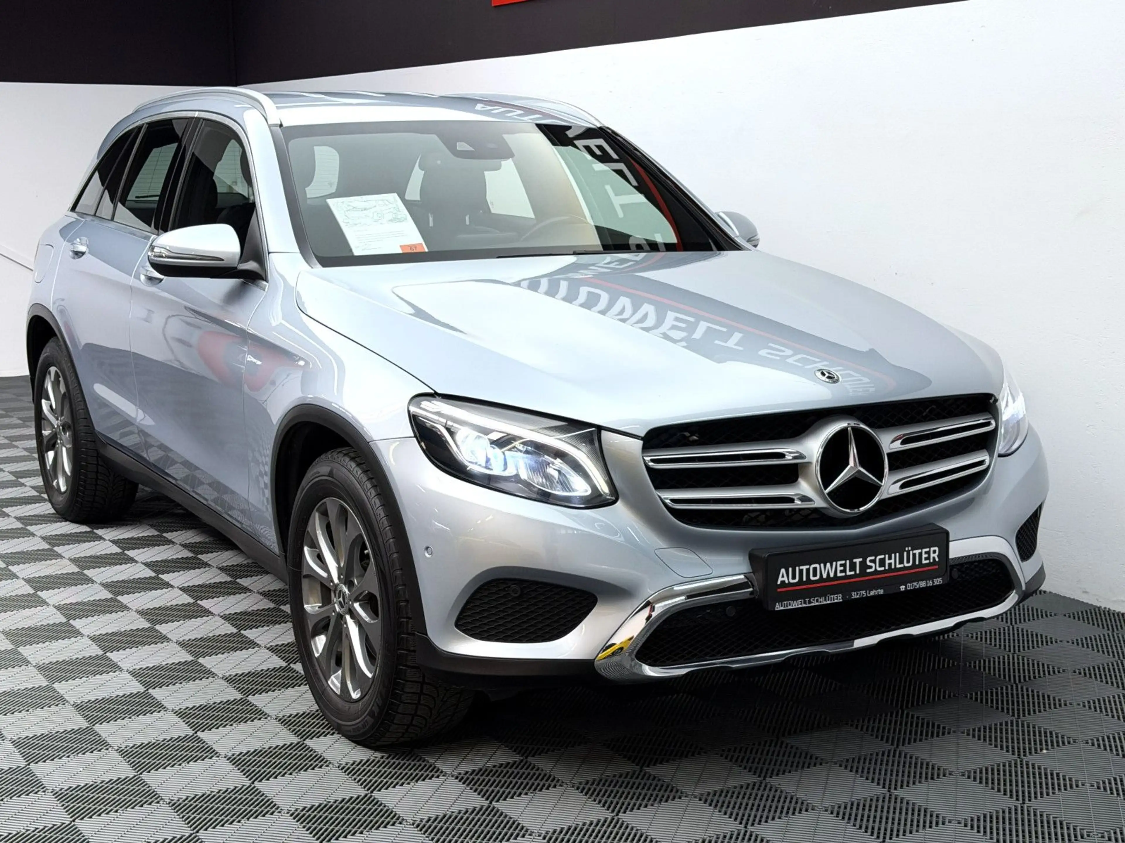 Mercedes-Benz GLC 250 4Matic *LED*SHZ*Navi*RFK* — photo 15