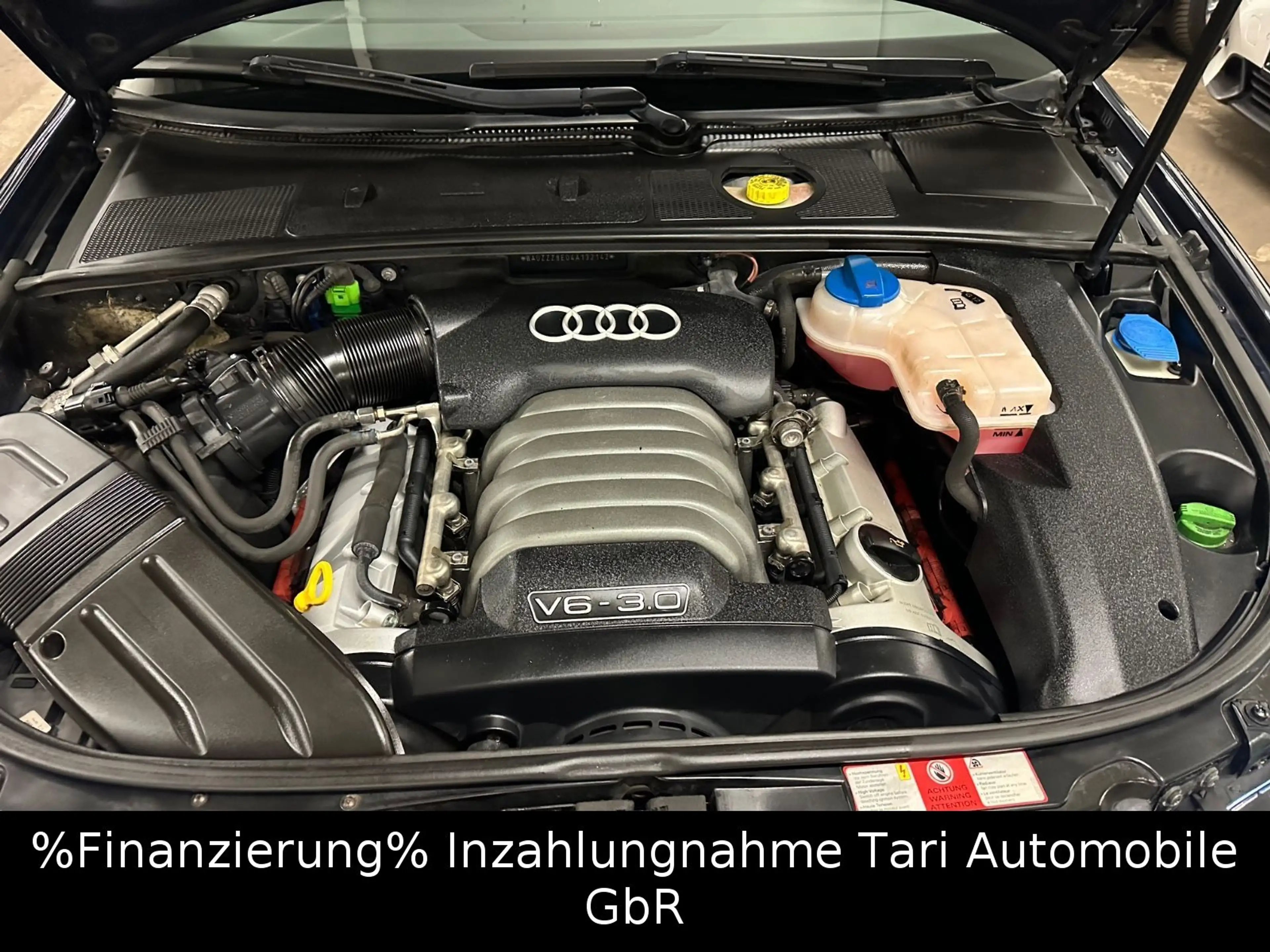 Audi A4 3.0 Avant S-Line Leder,Xenon,Sportsitze,18" — photo 15