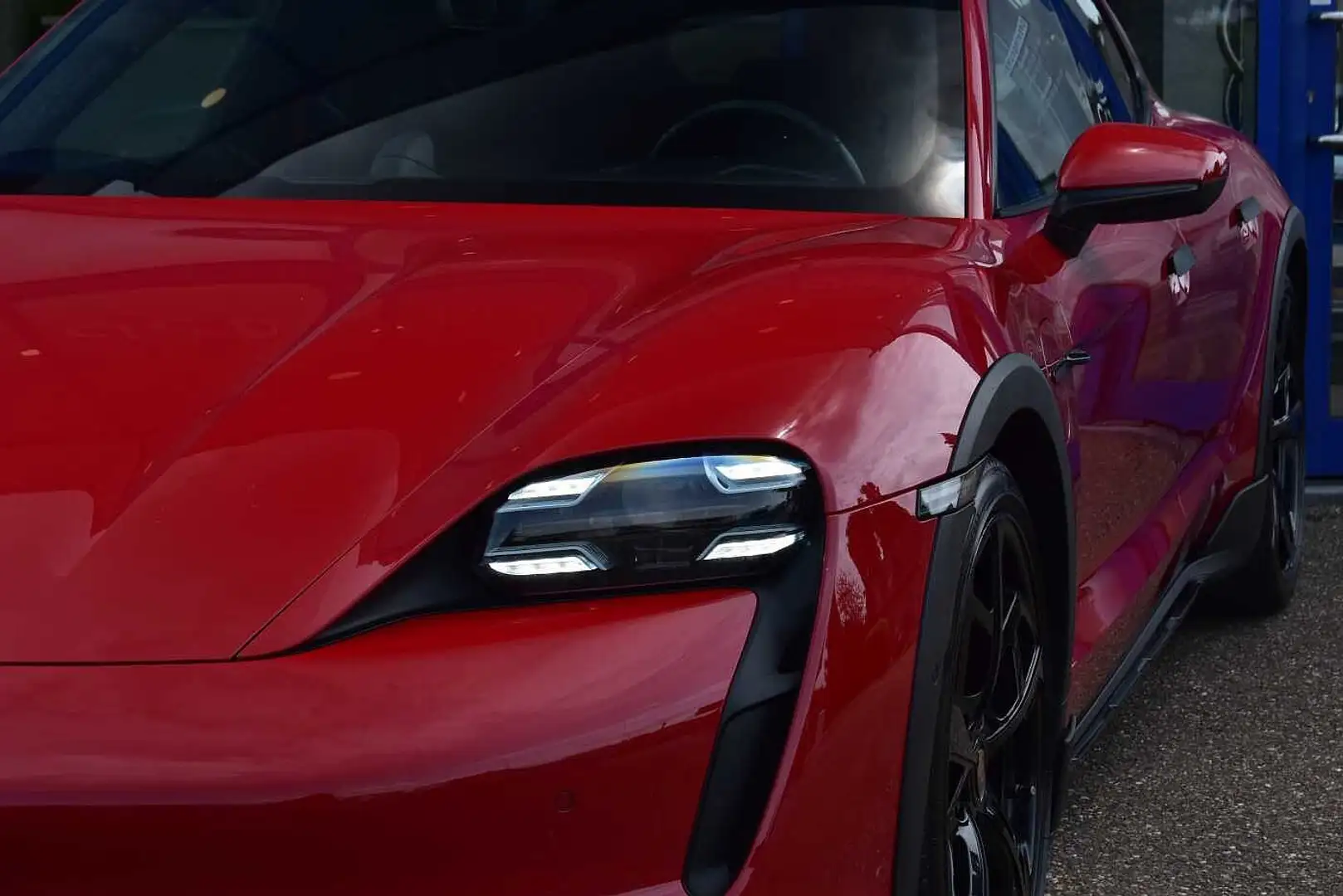 Porsche Taycan 4 CrossTurismo Pano BOSE InnoDrive 14-way Pass. Di Rojo - 2