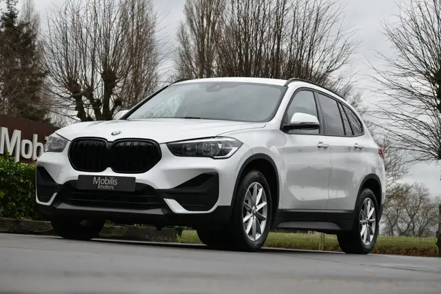BMW X1 sDrive18i Automaat Camera/HeadUp/Full-Led/Trekhaak