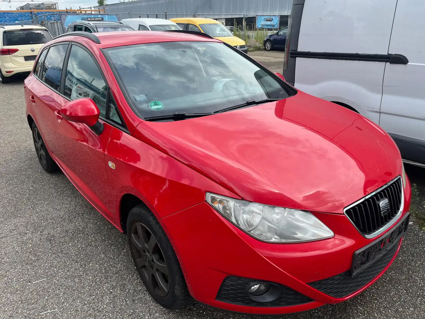 SEAT Ibiza 1,6 Tdi Euro 5 Style Rot - 1