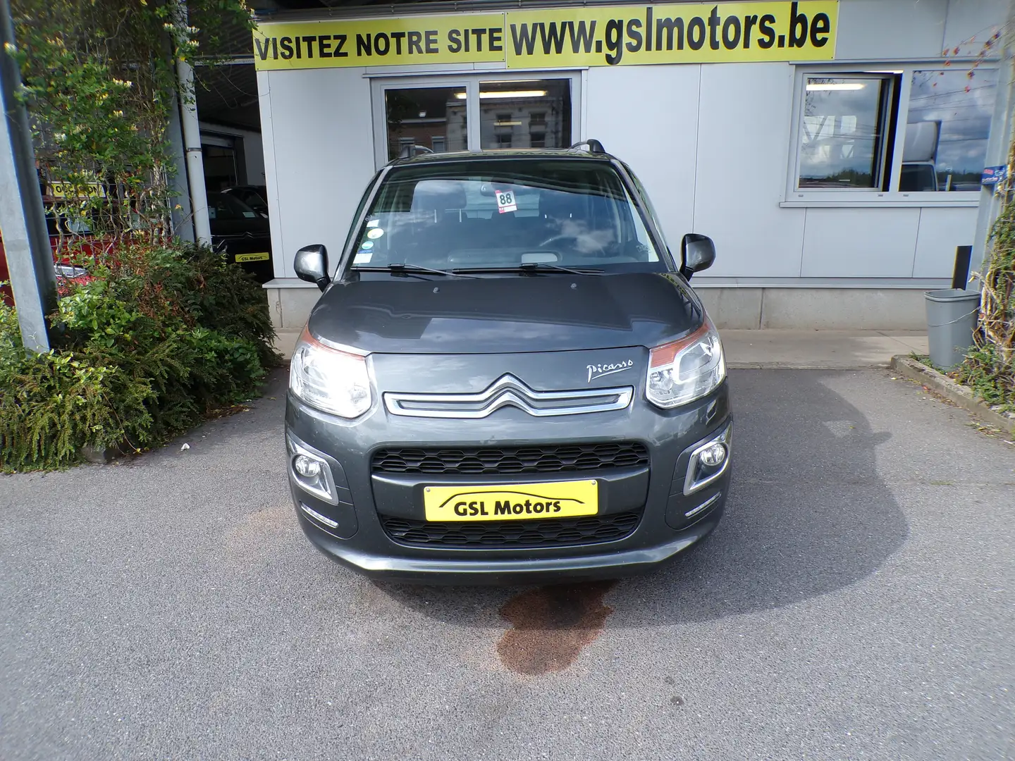 Citroen C3 Picasso 1.6 HDi 92cv gris 2750 € marchand Airco GPS USB Gris - 2