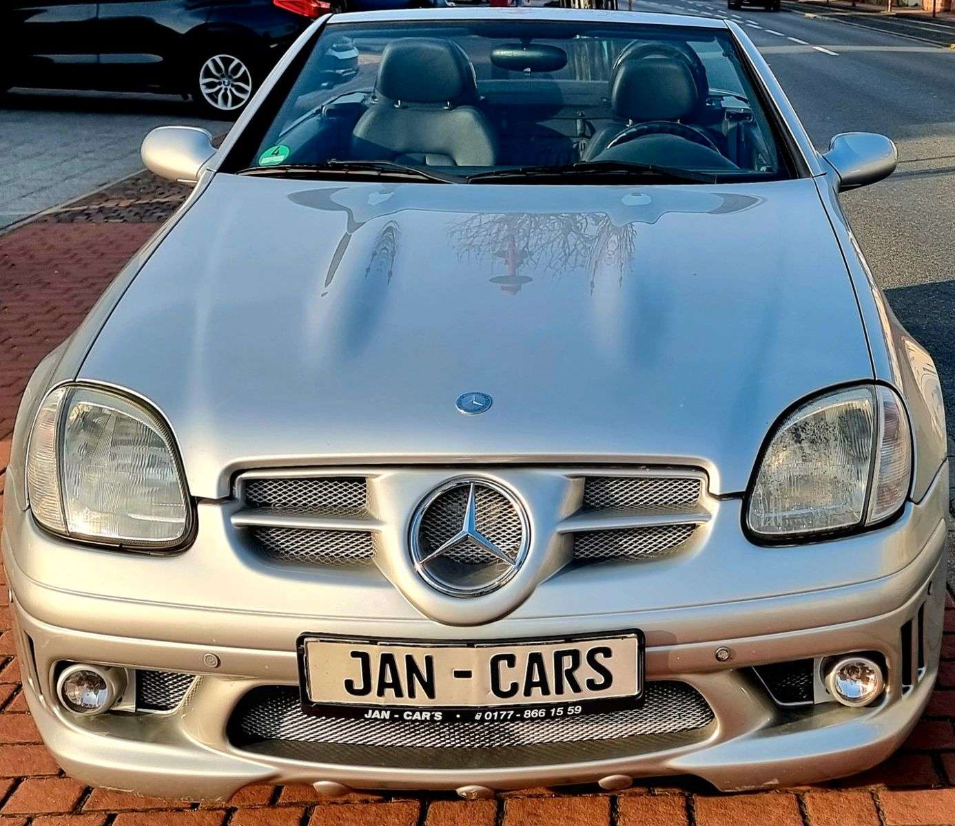 Second hand Mercedes Benz Slk-Class 200