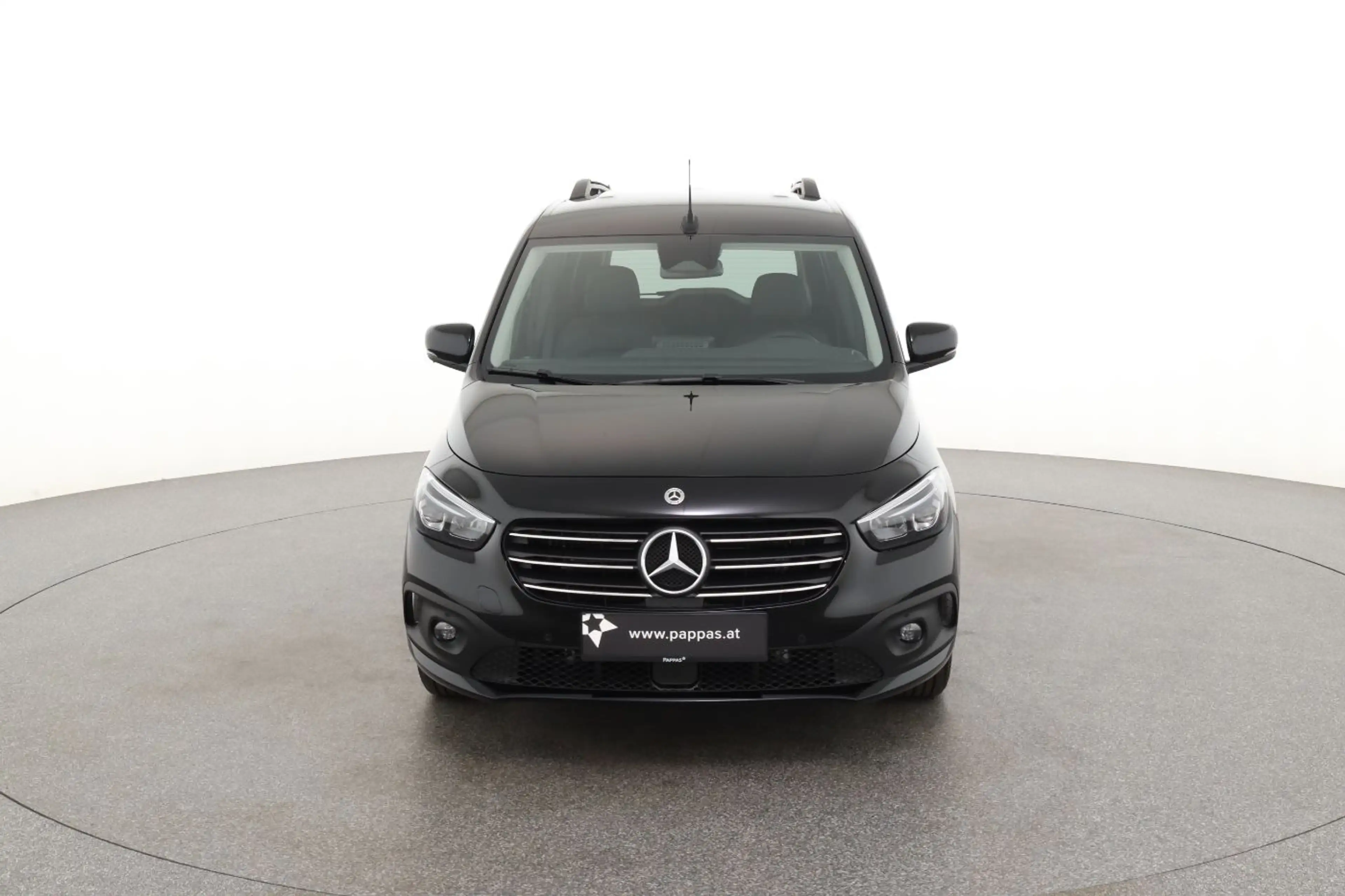Mercedes-Benz T-Class T 180 d PROGRESSIVE Standard Aut. Navi PTS Cam — photo 4