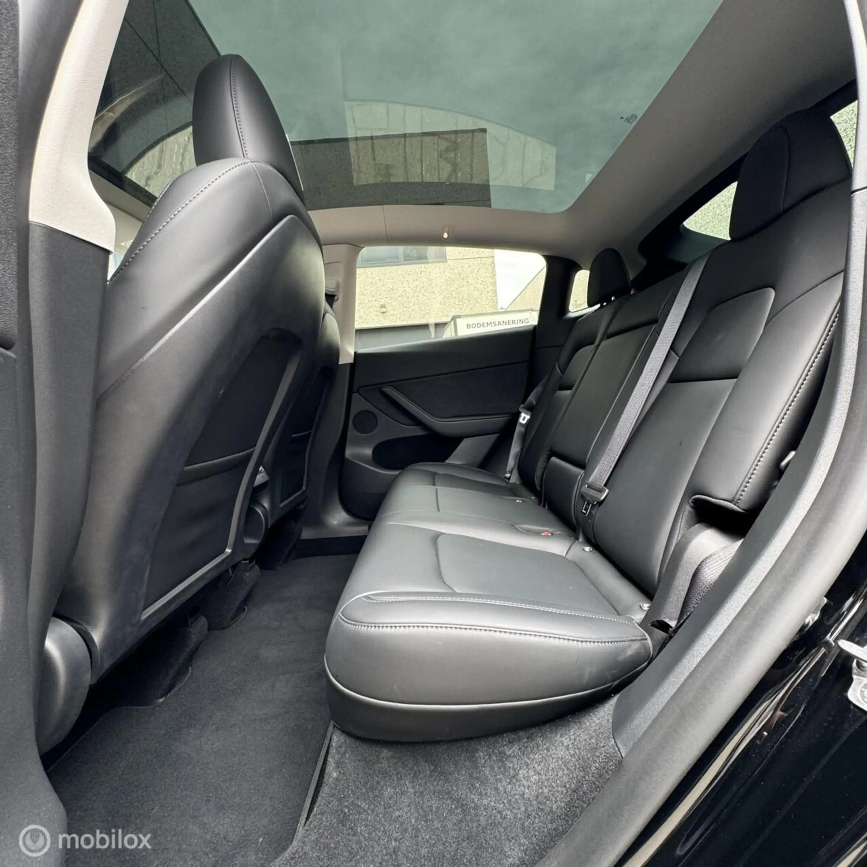 Tesla Model Y RWD + MMX PACK + IAP — photo 10