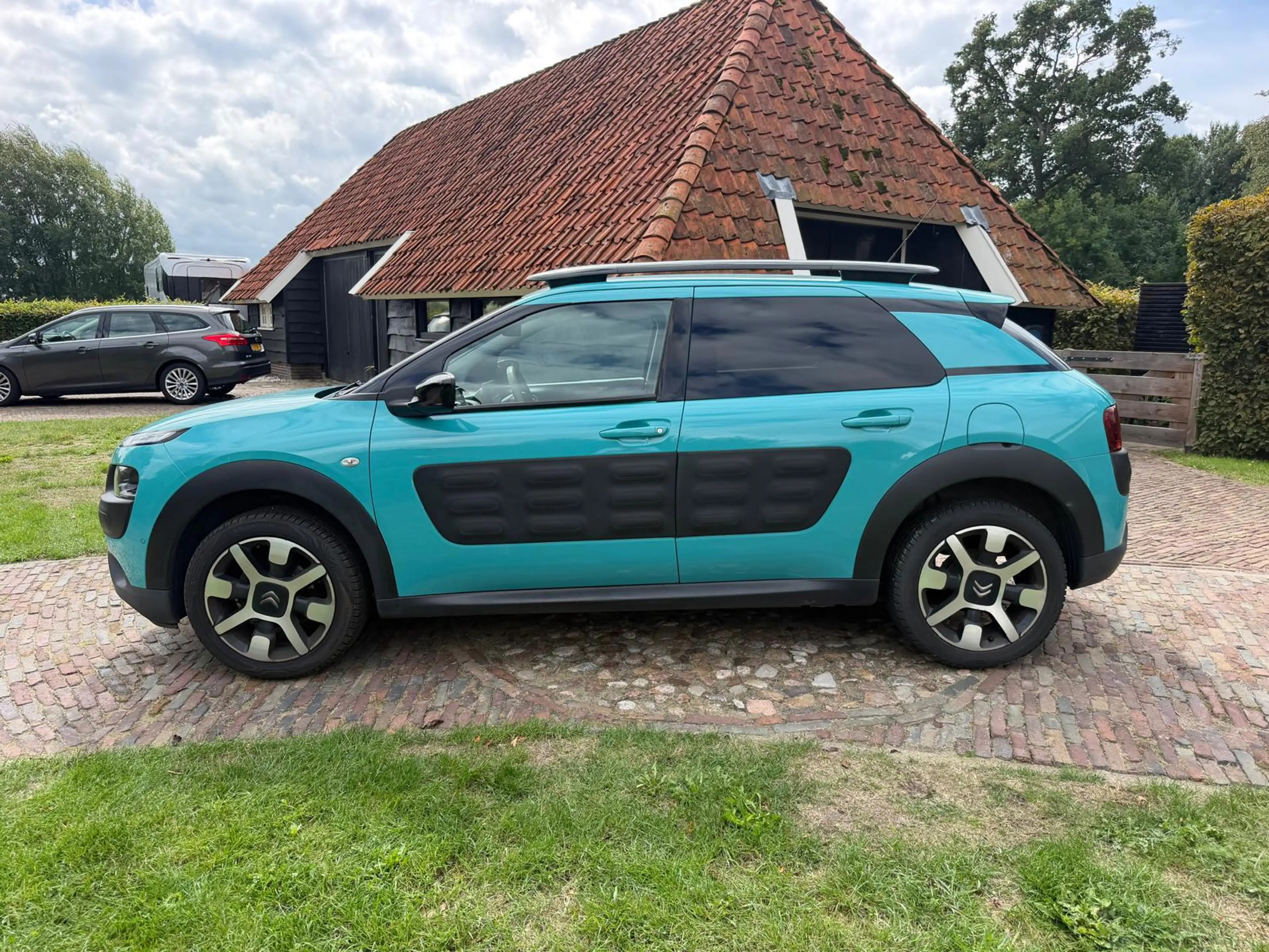 Citroen C4 Cactus 1.2 PureTech W-Navi-Camera-Trekhaak- — photo 3